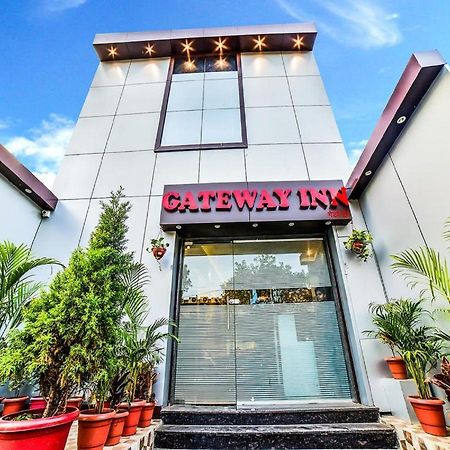 Gateway Inn Мумбаї Екстер'єр фото