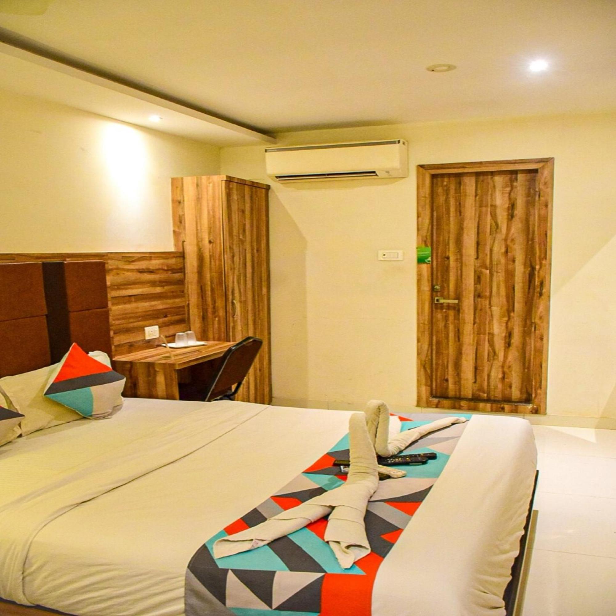 Gateway Inn Мумбаї Екстер'єр фото